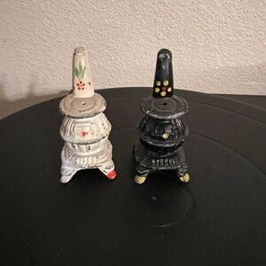 Cast iron hand painted stove salt & pepper shakers